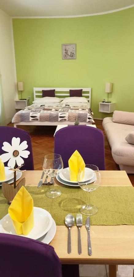 Istranova Apartments Rovinj Exterior photo