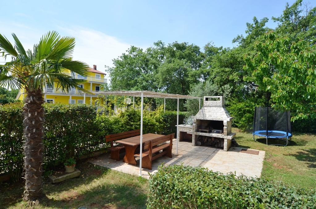 Istranova Apartments Rovinj Exterior photo